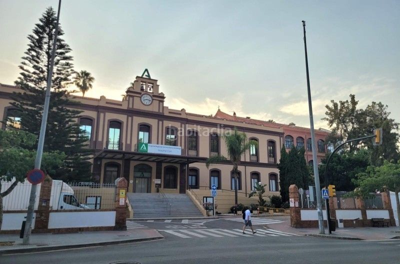 Foto de9fb47d-42a4-4a96-b9c8-4b04175d13f0. Dúplex a calle enrique de egas 12 a Suárez Málaga