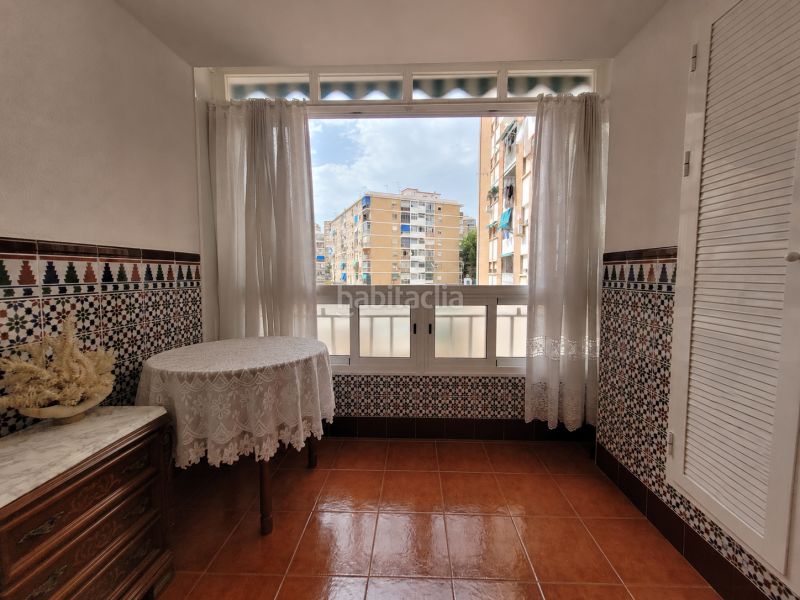 Foto a1169f92-a237-4eb8-9e13-26ce7bd766fa. Pis a calle segismundo moret 64 a Parque Victoria Eugenia Málaga