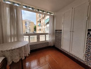 Pis a Calle segismundo moret 64. Piso en venta en parque victoria eugenia málaga, málaga