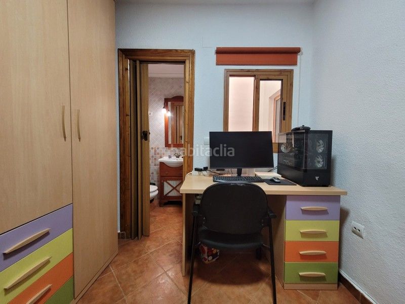 Foto 636a07e4-d907-469e-a5c2-aa13776b7c5e. Casa a calle manuel laguna 25 a Mangas Verdes - Las Flores - Parque del Sur Málaga