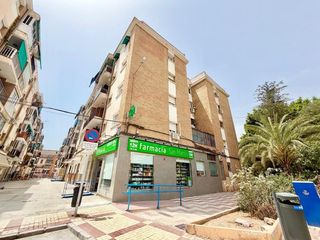Piso  Calle poeta ximénez molina 4. Piso en venta en san martin  carlos haya málaga, málaga