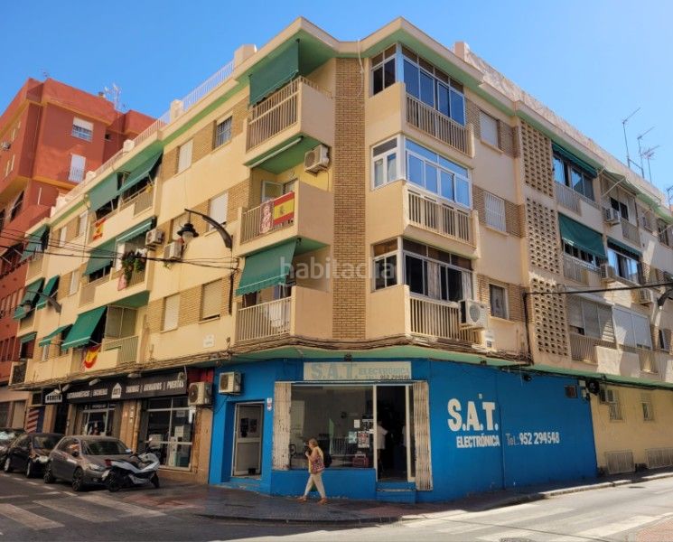 Foto b01b38c4-a8d6-42ca-9d6c-70735abda17c. Pis a calle aguilar y cano 5 a El Palo Málaga