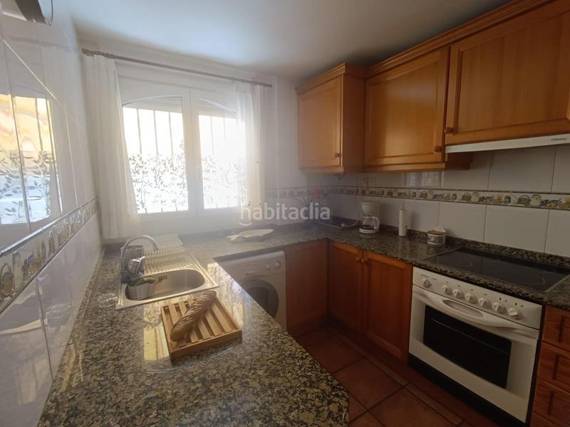 Foto 84245a33-5c32-4bdc-a026-f8bb633a1957. Alquiler apartamento dúplex en playa en Playa de Gandía Gandia