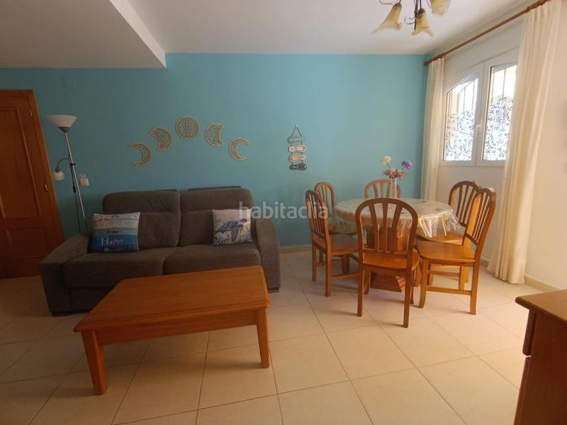Foto df2835ca-7843-4fc2-9fcd-df0045756eb7. Alquiler apartamento dúplex en playa en Playa de Gandía Gandia