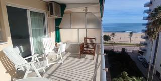 Lloguer Apartament a Playa de Gandía. Alquiler vacacional en primera línea de playa