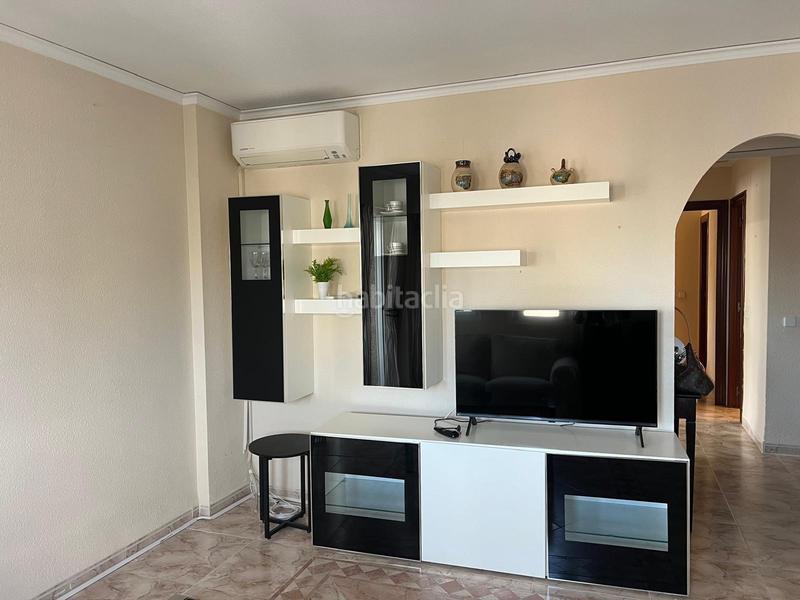 Foto 7260e372-b3d4-4d1d-942c-bfda5a4dc970. Miete appartement mit parking pool in Playa de Gandía Gandia