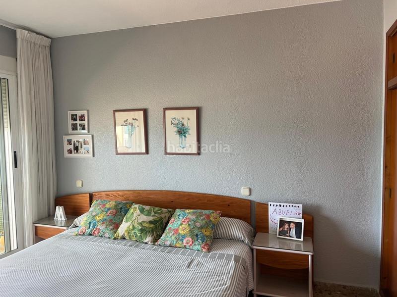 Foto d2edcf0c-1418-4d5b-8bae-a744c5e9ef50. Alquiler apartamento exclusivo apartamento en primera línea de playa con vistas al mar. en Gandia