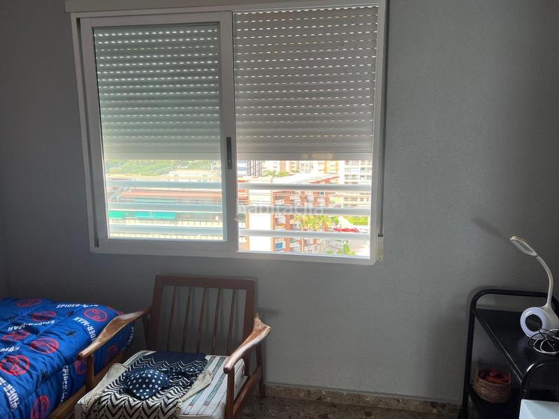Foto e1bfdd64-d93a-4300-828b-51ca35818b6b. Alquiler apartamento exclusivo apartamento en primera línea de playa con vistas al mar. en Gandia