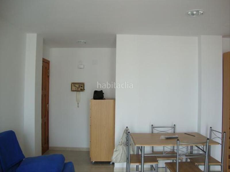 Foto e6a857a1-659a-4dab-9ef3-6b030a5227a4. Alquiler apartamento !descubre tu refugio junto al mar! en Gandia