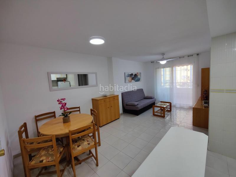 Foto dc6c61b8-69a8-4d04-b2e9-18476939eded. Location appartement avec piscine dans Playa de Gandía Gandia