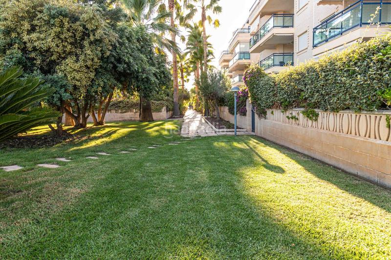 Foto 44023cc5-2c67-4544-95d8-f55a0a27d52e. Apartament amb aparcament piscina a Xeraco