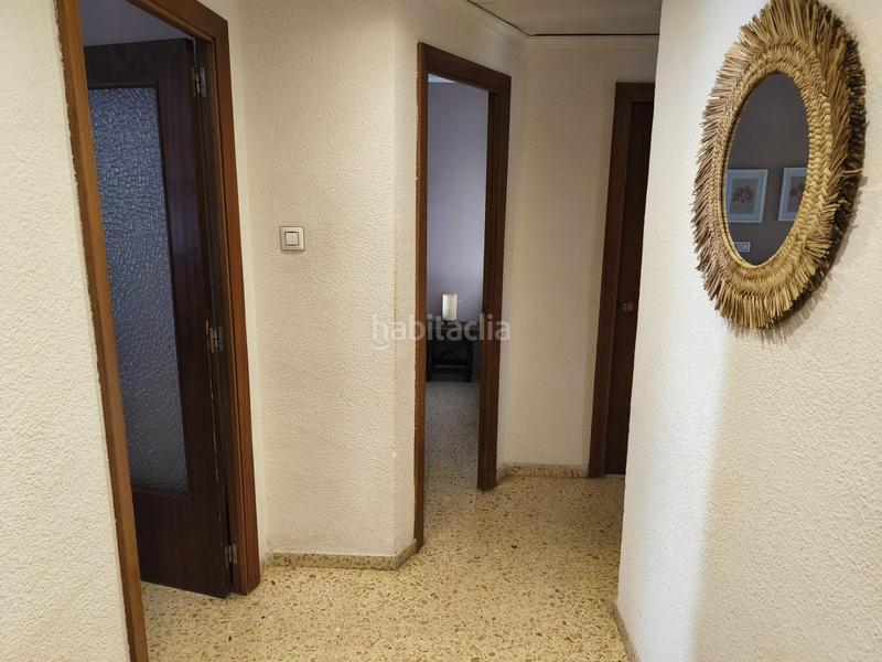 Foto 0a119dcc-2ff1-40be-9f15-21b2d200065f. Location appartement avec parking piscine dans Playa de Gandía Gandia