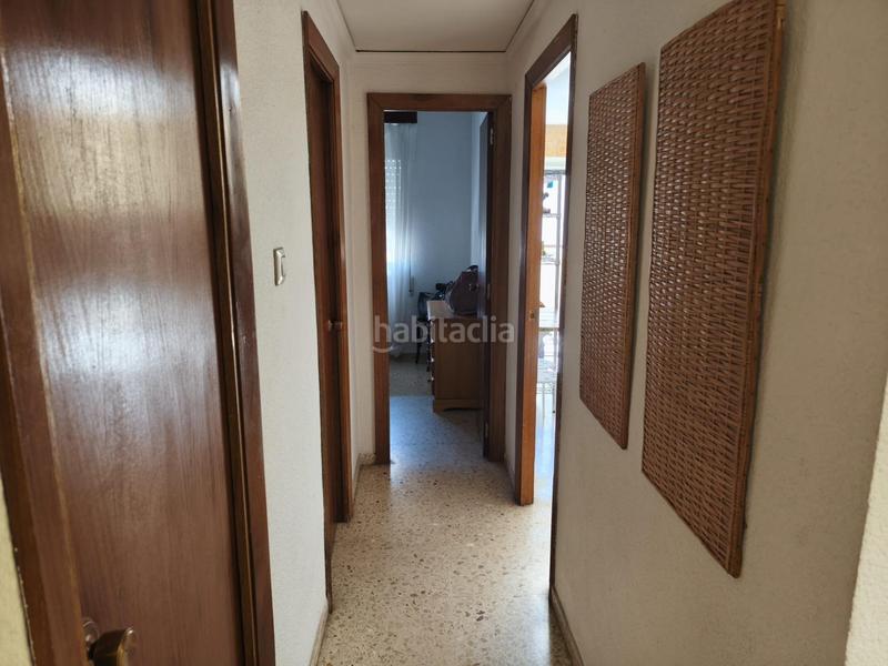 Foto aa2cd7b1-3cc4-417e-93a6-a5df6f8e1640. Location appartement avec parking piscine dans Playa de Gandía Gandia