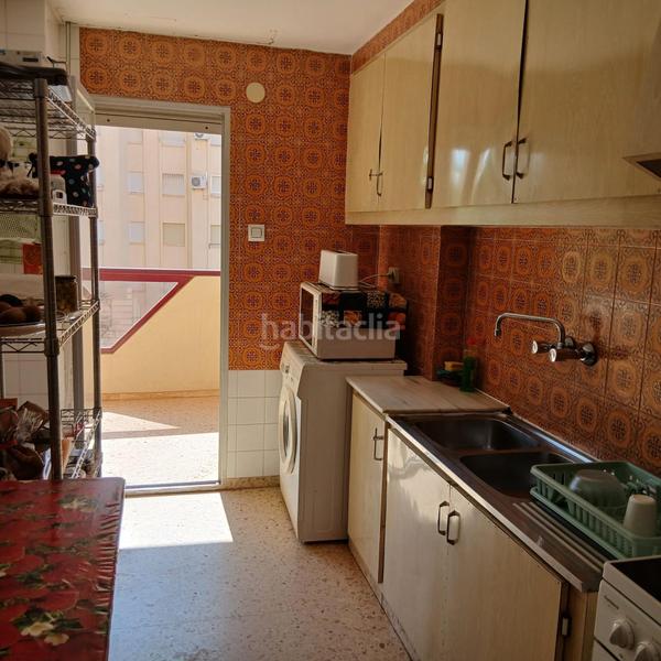 Foto 896b2eaf-c767-4e6b-a963-af11cf3b74d0. Rent apartment with parking pool in Playa de Gandía Gandia