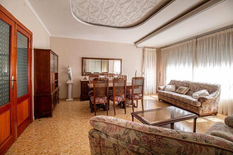 Foto 0c4c8f96-6a05-43de-b61b-43b83e6491ae. Edifici a Font d´en Carròs (la)