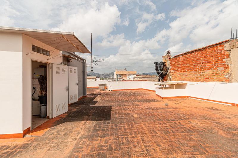 Foto 126bf1d5-6269-419a-80fa-44c36bdc37b2. Edifici a Font d´en Carròs (la)