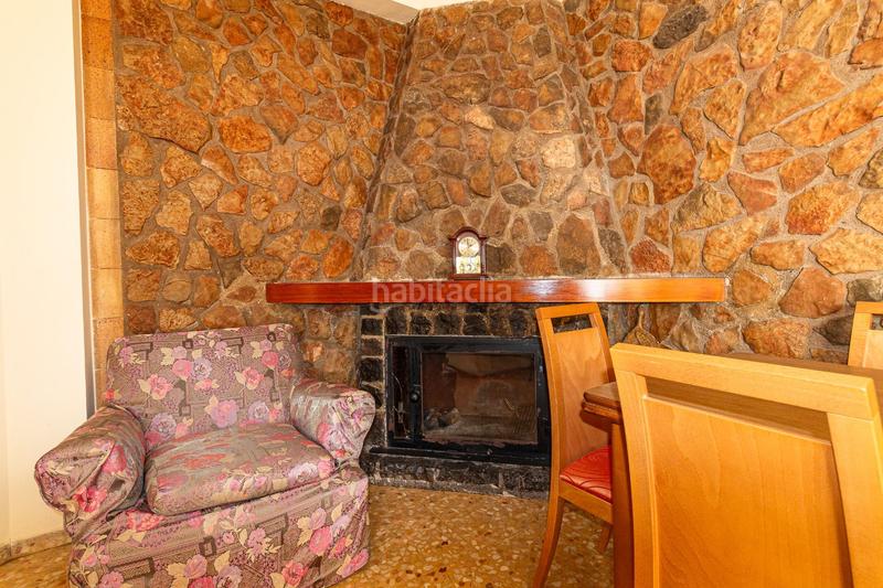 Foto 3819b059-90fe-44bd-a76c-8041e4ad949e. Edifici a Font d´en Carròs (la)