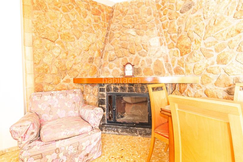 Foto 42e8701a-6b01-48c8-9e8e-d7428cc6bbc4. Edifici a Font d´en Carròs (la)