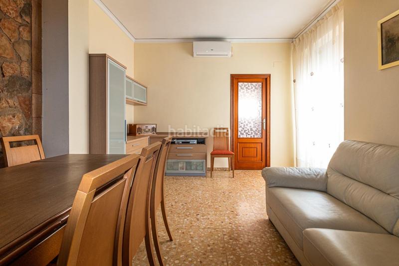 Foto 93aa5dde-3bc5-4f6b-b6de-968e078af6f9. Edifici a Font d´en Carròs (la)