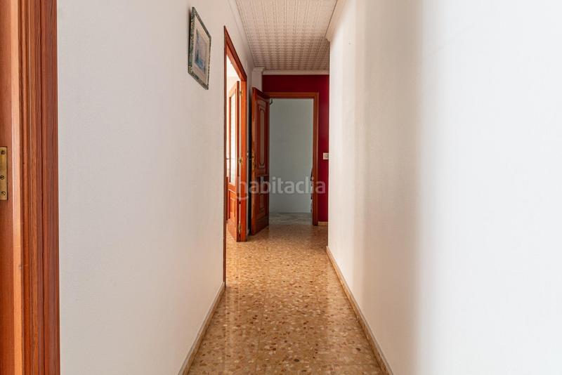 Foto b9b51144-70ee-48fd-8905-a934f30f0ddc. Edifici a Font d´en Carròs (la)