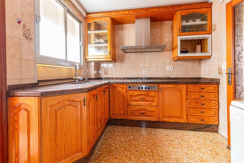 Foto c5bb52a3-ce7c-4a85-837b-87778a9006ae. Edifici a Font d´en Carròs (la)