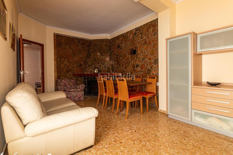 Foto d60b74e4-8f41-40e5-9a43-3f878b197177. Edifici a Font d´en Carròs (la)