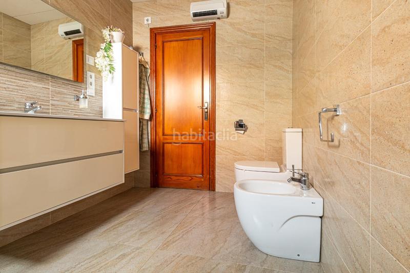 Foto d8f852d7-a457-435f-bbd9-195feee7f501. Edifici a Font d´en Carròs (la)