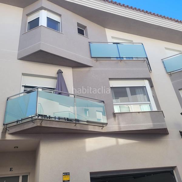 Foto 02594ee8-5203-476f-a165-6974eb564f3c. Maison jumelée avec parking piscine dans Palma de Gandía