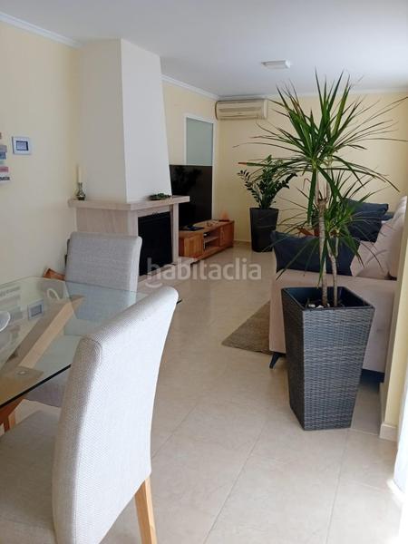 Foto 7d4ab222-fb1d-4c4c-bb2a-43e7b61932e3. Maison jumelée avec parking piscine dans Palma de Gandía