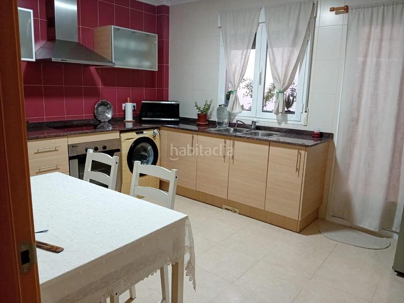 Foto 81fcf9aa-dc9b-462f-b063-9a6a4d206fdd. Maison jumelée avec parking piscine dans Palma de Gandía