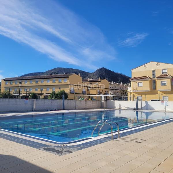 Foto e566a1c4-db5d-49ce-8438-89bdb0608238. Maison jumelée avec parking piscine dans Palma de Gandía