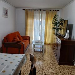 Alquiler Apartamento en Playa de Gandía. Apartamento en alquiler  de temporada en el grao de gandía