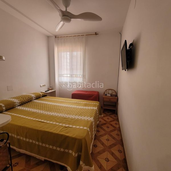 Foto 4ae0d650-7c88-42b9-9a2e-a0c3b9636f3e. Planta baixa a Miramar