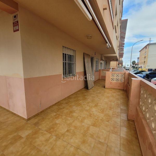Foto 52d1b522-7125-4017-aeaa-6897538ca9ae. Planta baixa a Miramar