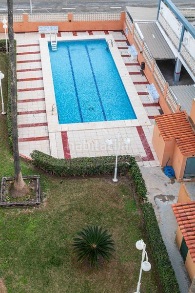 Foto 0f9386ff-9cb5-44e8-819b-a55254f87600. Àtic amb aparcament piscina a Playa de Gandía Gandia