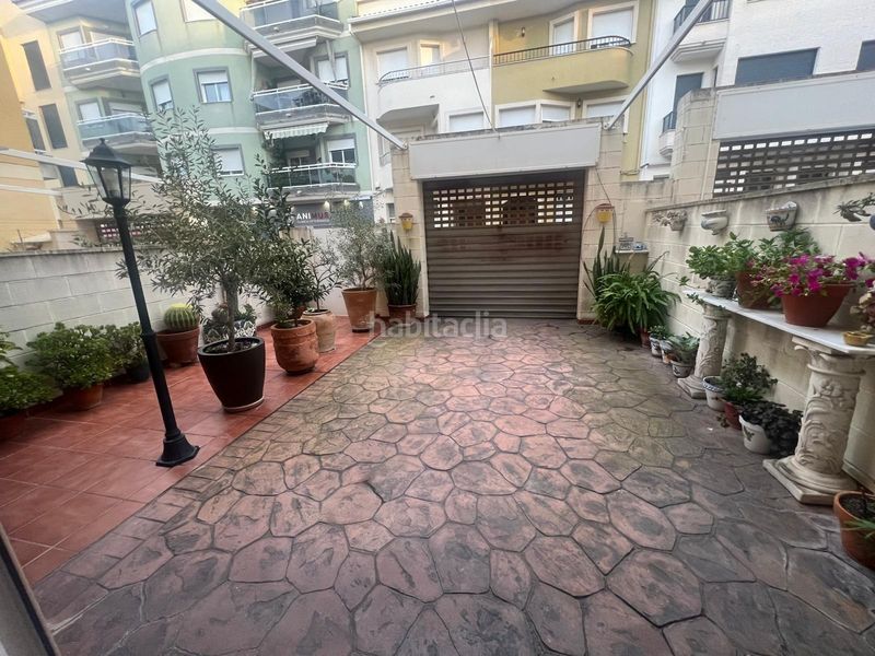 Foto ee7dc29f-3504-4641-9704-44f120d55486. Casa adossada a Daimús
