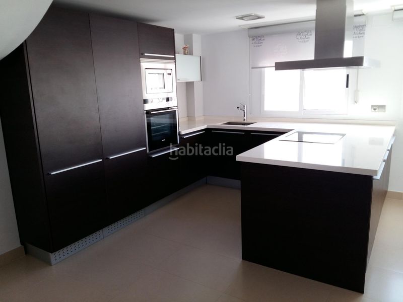 Foto b0d50cc8-083a-4dac-a4c9-b336d580d9ed. Apartament amb aparcament piscina a Playa de Gandía Gandia