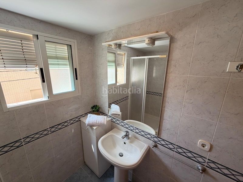 Foto 71a3d0c6-df71-4148-8417-743f1cd2d13b. Apartament amb aparcament piscina a Playa de Gandía Gandia