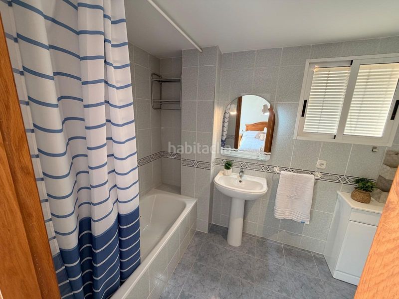 Foto df3fe28d-4f86-476d-a0c9-f0fc579b5113. Apartament amb aparcament piscina a Playa de Gandía Gandia
