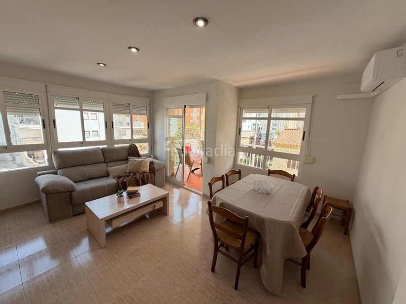 Foto f68f03d7-5379-490e-a9a3-5a40c00d64cd. Apartament amb aparcament piscina a Playa de Gandía Gandia