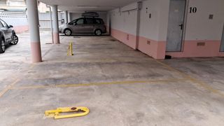 Car parking  Calle rabida. Plaza de garaje en venta en la playa de gandía, junto al hotel c