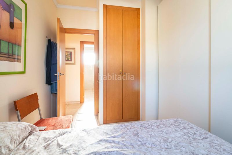 Foto 946b1106-7b2a-45d6-b144-024cc67a1d8f. Casa amb aparcament a Urbanizaciones Gandia