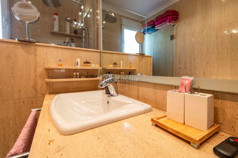 Foto c5a43a17-d83c-4113-affb-af3edeb950d7. Casa amb aparcament a Urbanizaciones Gandia
