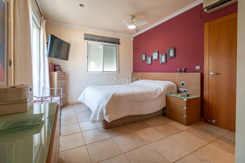 Foto d9574ddd-04cf-4db8-8923-4ee8a638ccf0. Casa amb aparcament a Urbanizaciones Gandia