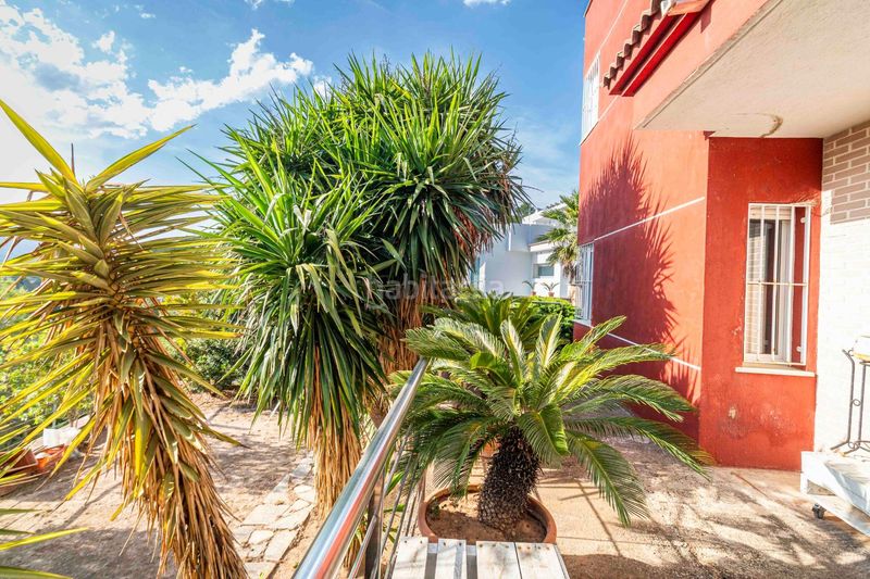 Foto e8ecc935-1639-4c33-a632-7d183aa85ee0. Casa amb aparcament a Urbanizaciones Gandia