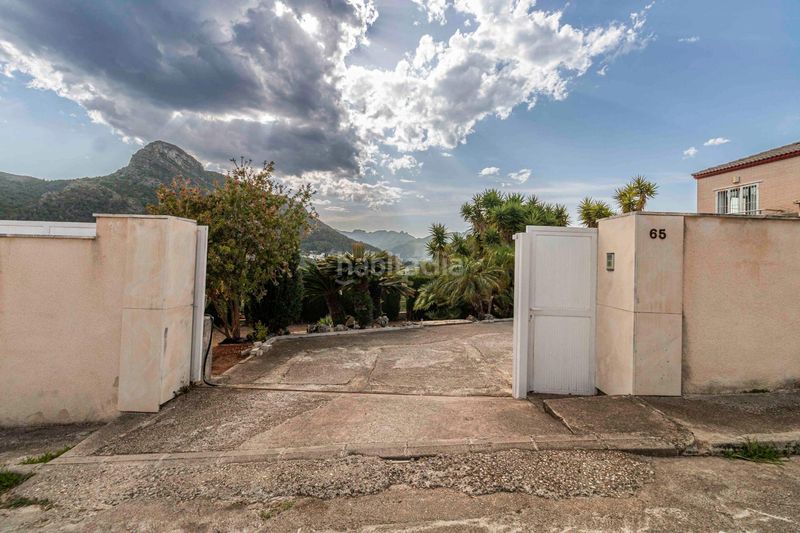 Foto eaeed59b-2e2d-4772-bb40-a3e6c75ad177. Casa amb aparcament a Urbanizaciones Gandia