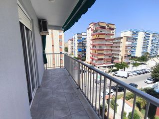 Alquiler Apartamento en Playa de Gandía. Apartamento en alquiler vacacional a pocos pasos del mar en play
