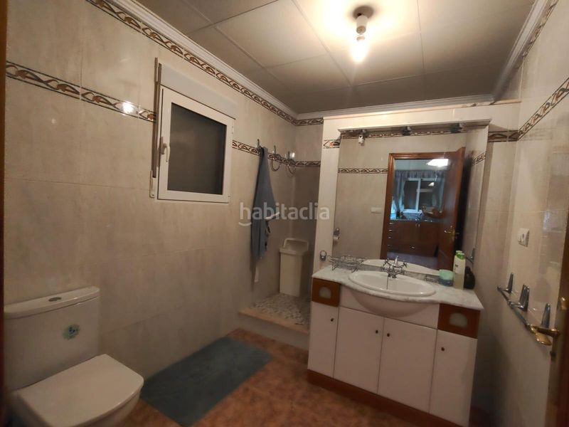 Foto ba75331d-be77-40ce-bc32-3fa179833fe5. Casa amb aparcament piscina a Vilallonga / Villalonga
