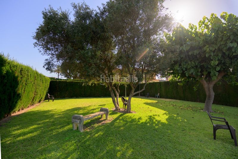 Foto 1f80b873-14f8-4346-8dc7-1eb644e2ac57. Casa aparellada amb aparcament piscina a Park Nord - Casona Gandia