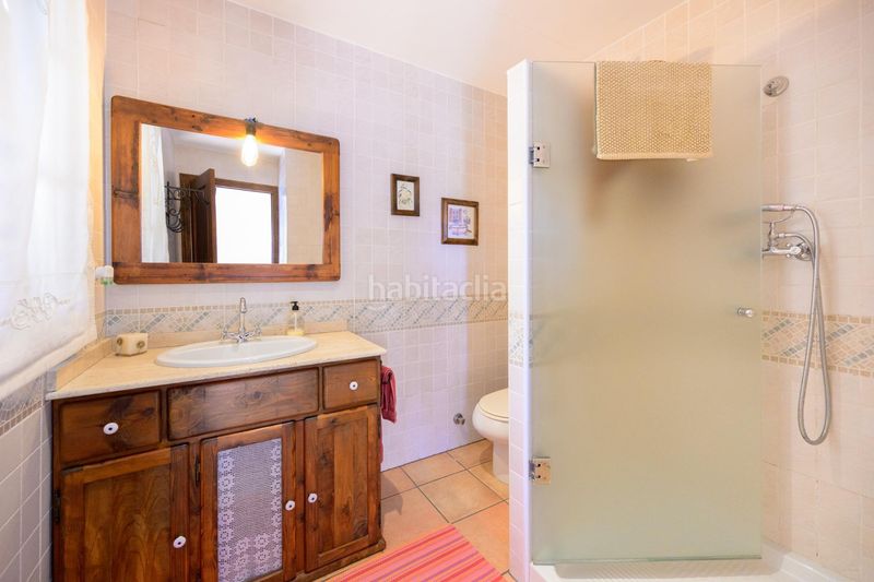 Foto 4b8e60f3-e92b-4c8b-99ef-4f53628cd65e. Casa aparellada amb aparcament piscina a Park Nord - Casona Gandia